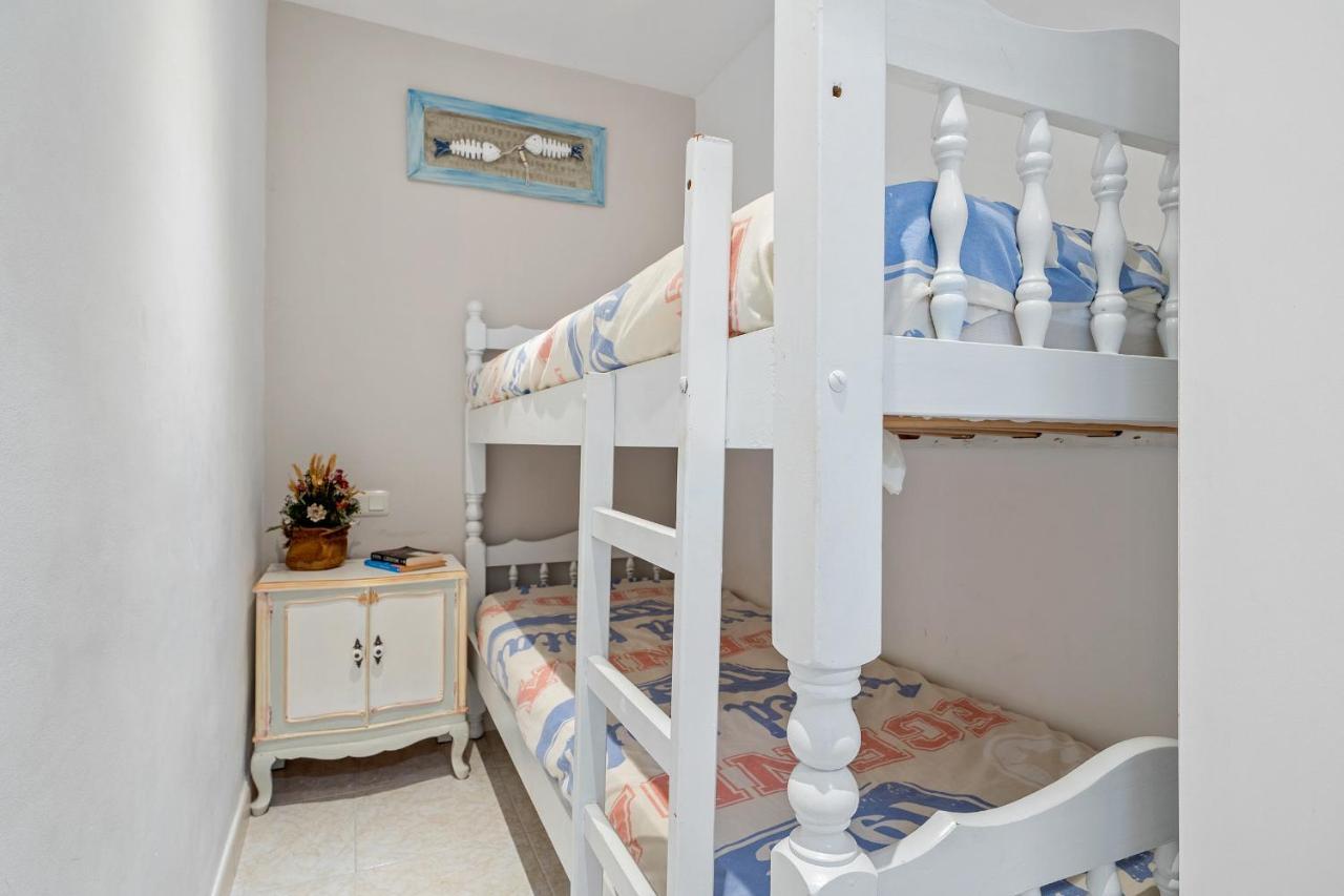 Hauzify I Apartament Gavina Салоу Екстериор снимка